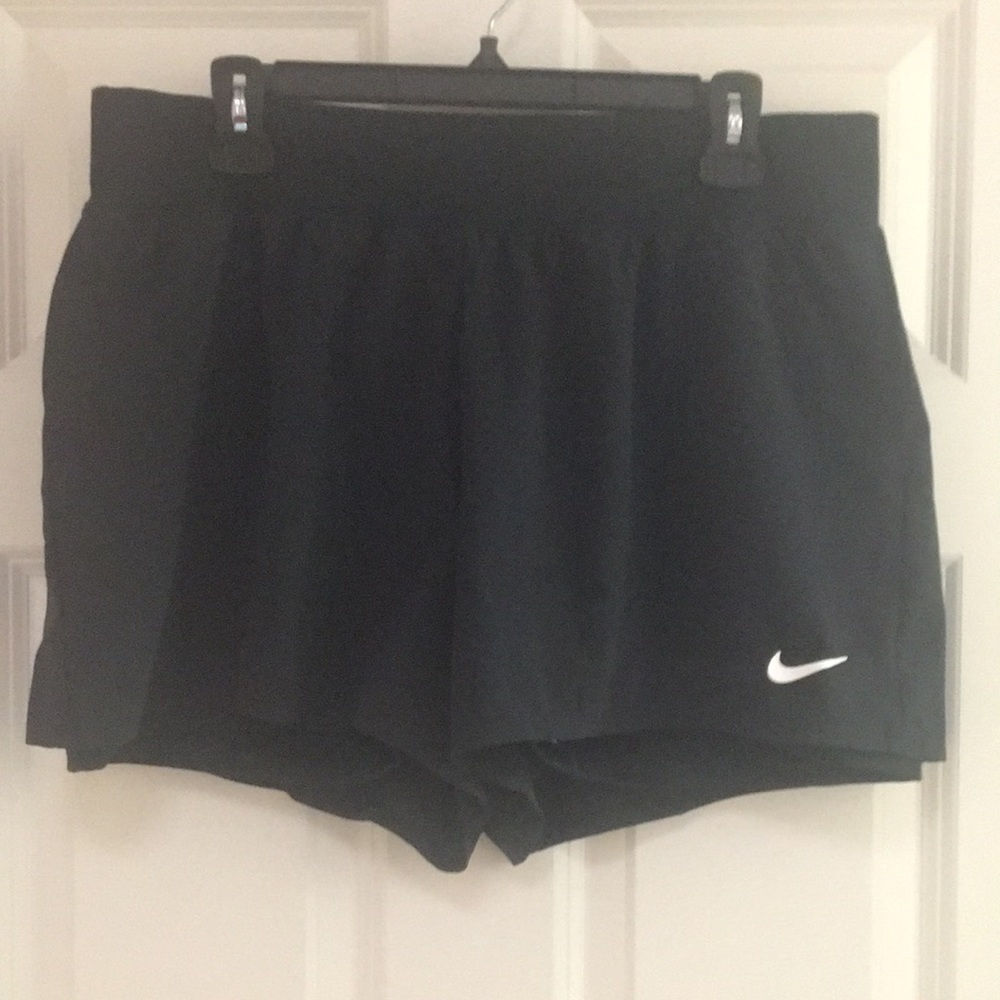 Nike 2-in-1 Tennis/Pickleball/Athletic Shorts NWT!
